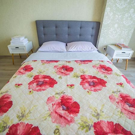Comfy Apartment Tbilisi Exterior foto