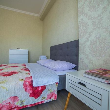Comfy Apartment Tbilisi Exterior foto