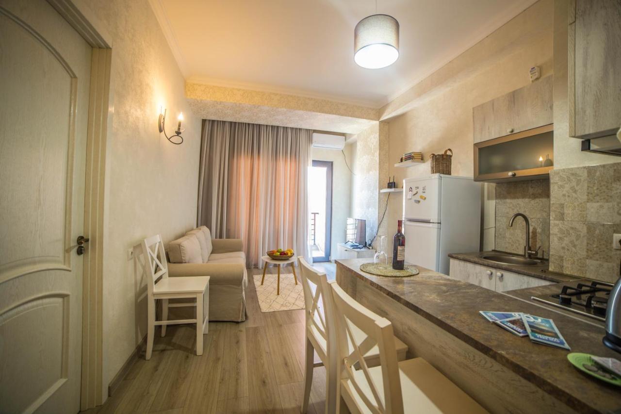 Comfy Apartment Tbilisi Exterior foto