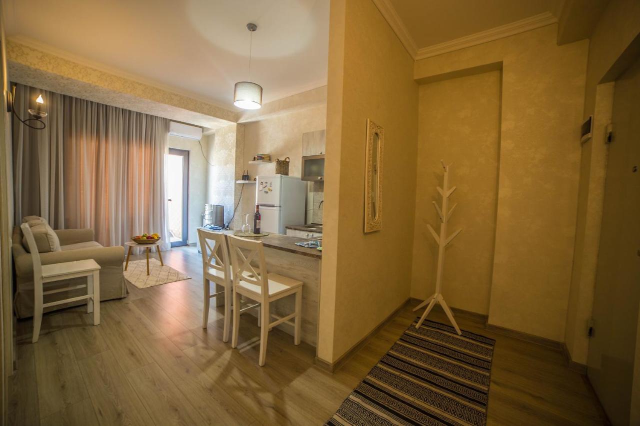 Comfy Apartment Tbilisi Exterior foto